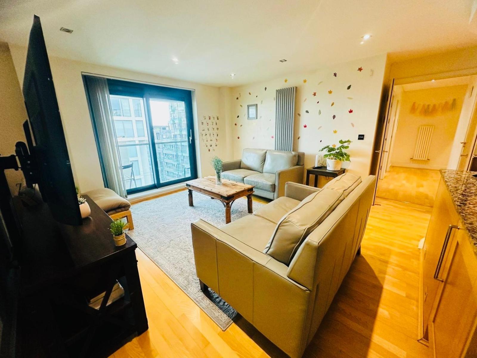 Modern 2Bed 2Bath Apartment Canary Wharf - Upto 5 Person 伦敦 外观 照片