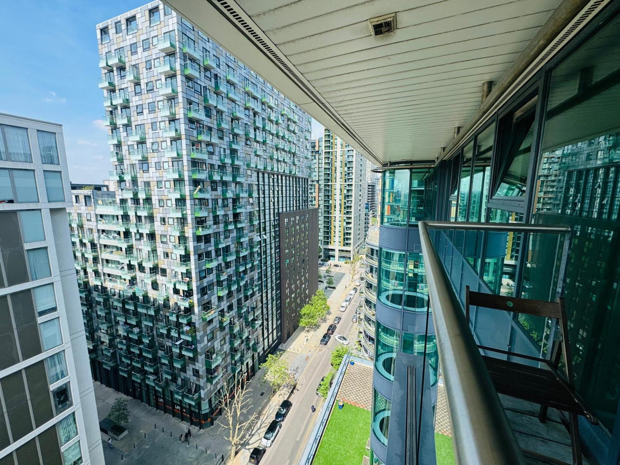 Modern 2Bed 2Bath Apartment Canary Wharf - Upto 5 Person 伦敦 外观 照片