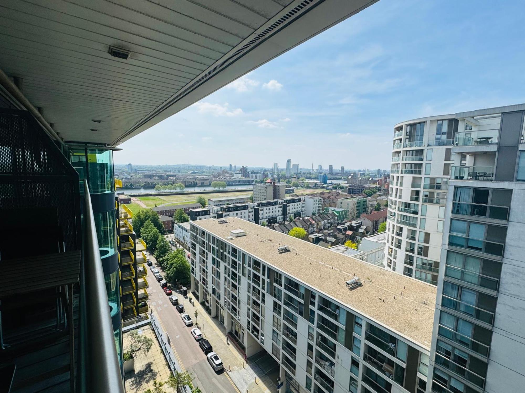 Modern 2Bed 2Bath Apartment Canary Wharf - Upto 5 Person 伦敦 外观 照片