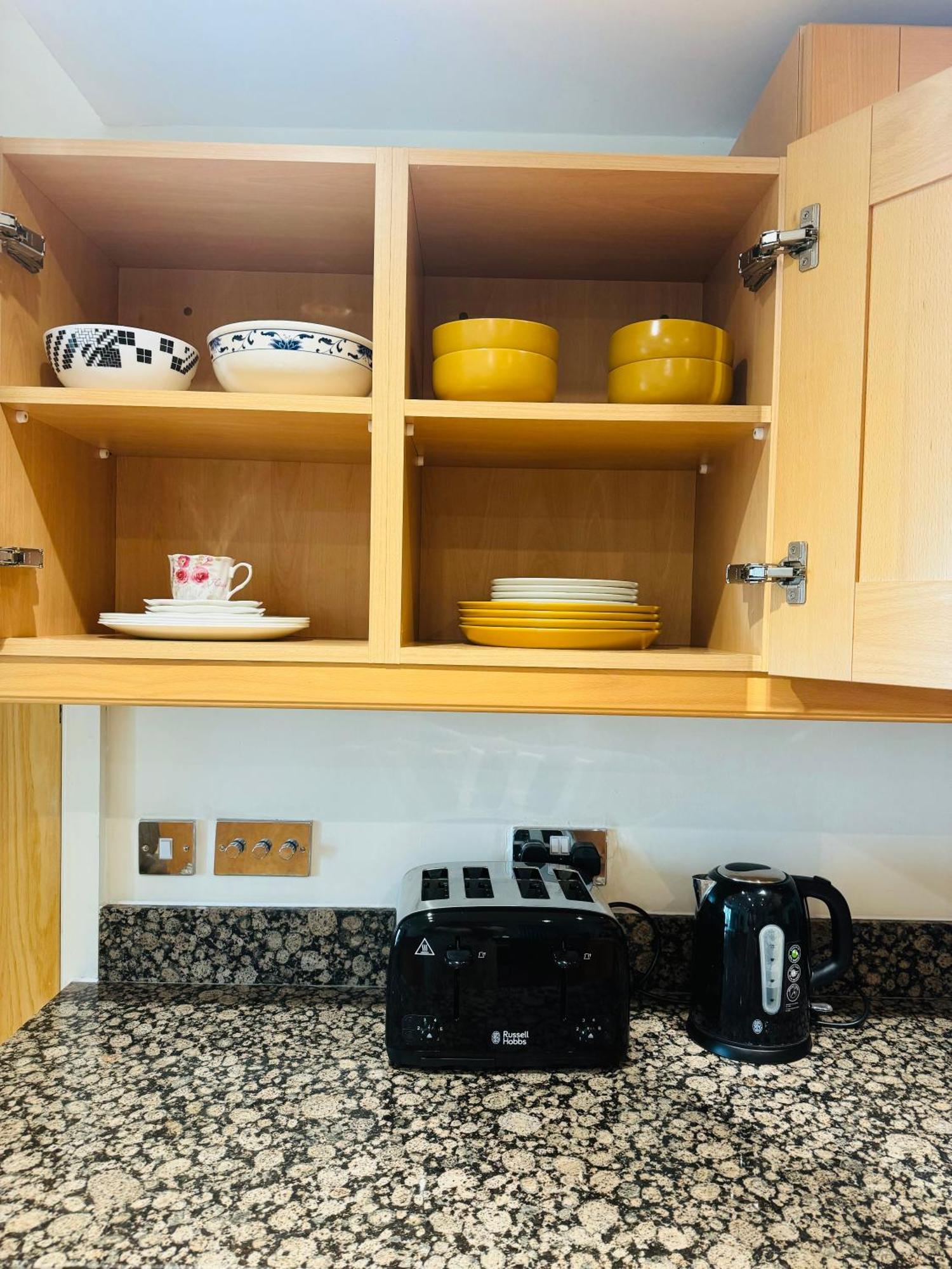 Modern 2Bed 2Bath Apartment Canary Wharf - Upto 5 Person 伦敦 外观 照片